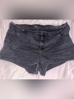 Old Navy Black Wash Denim Short Shorts